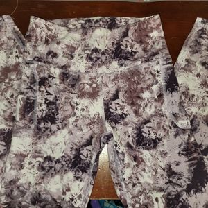 Under Armour women's leggings